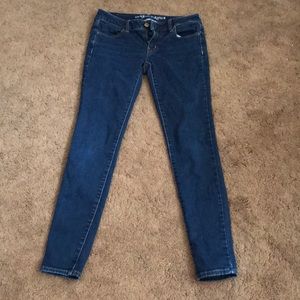 Dark Wash American Eagle Skinny Jeans